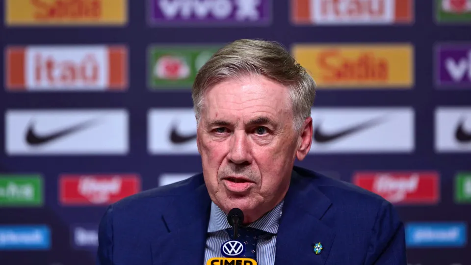 Ancelotti tem menor aprovação antes da Copa entre técnicos do Brasil no século